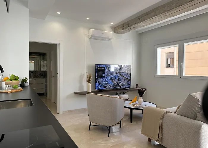 Апартаменты Navas Penthouse 302 By Florentia Homes *